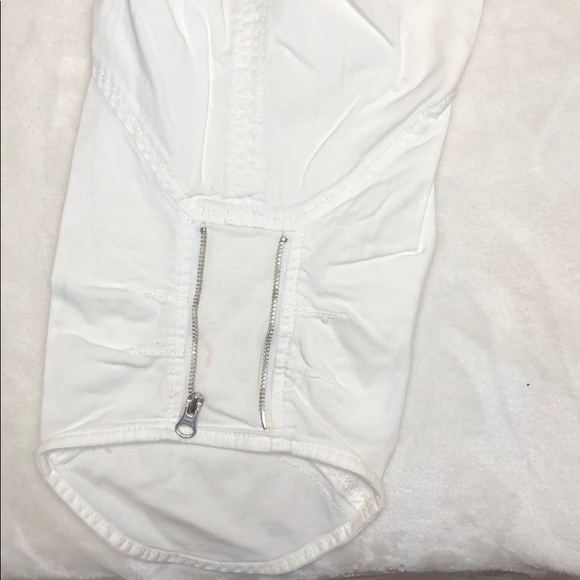 Armani Exchange White Capris Pant Zipper Button 2 - Picture 6 of 16